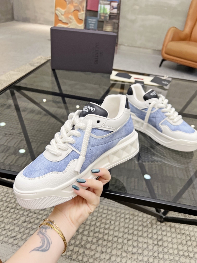 Valentino Sneakers